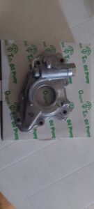 BOMBA DE ACEITE TOYOTA COROLLA 1.6-1.8 AÑO 2002-2011 OEM 15100-ODO41